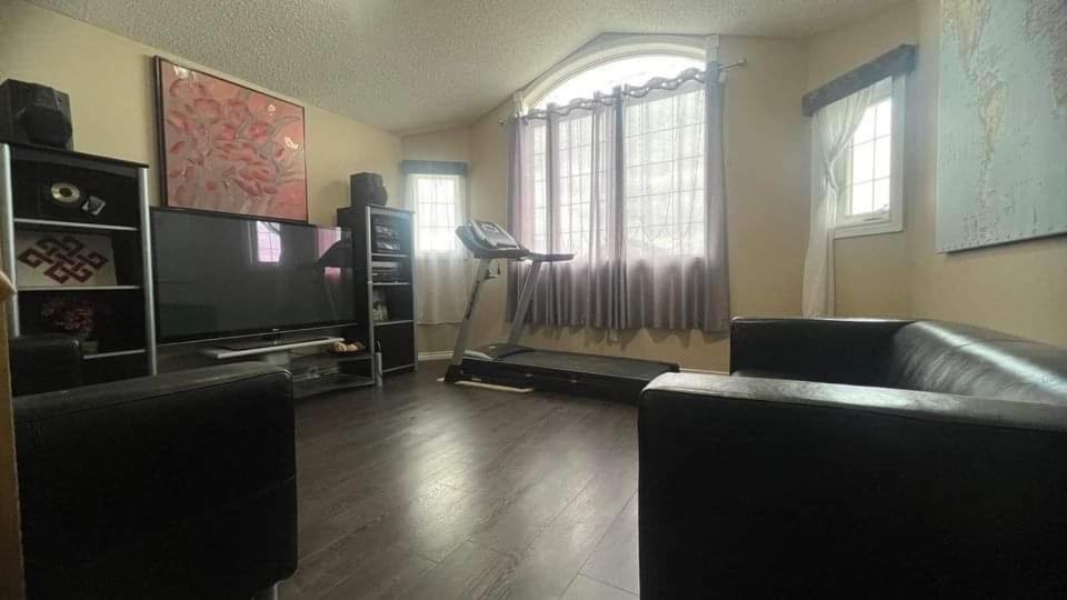 Monthly Accommodation Edmonton Londondery, Pilot Sound, Mcconachie Area Eksteriør billede